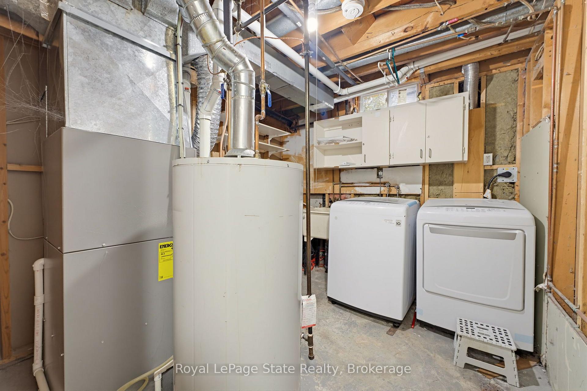 Photo 29 of 2324 Middlesmoor Crescent, Burlington, Brant Hills — HOMEH