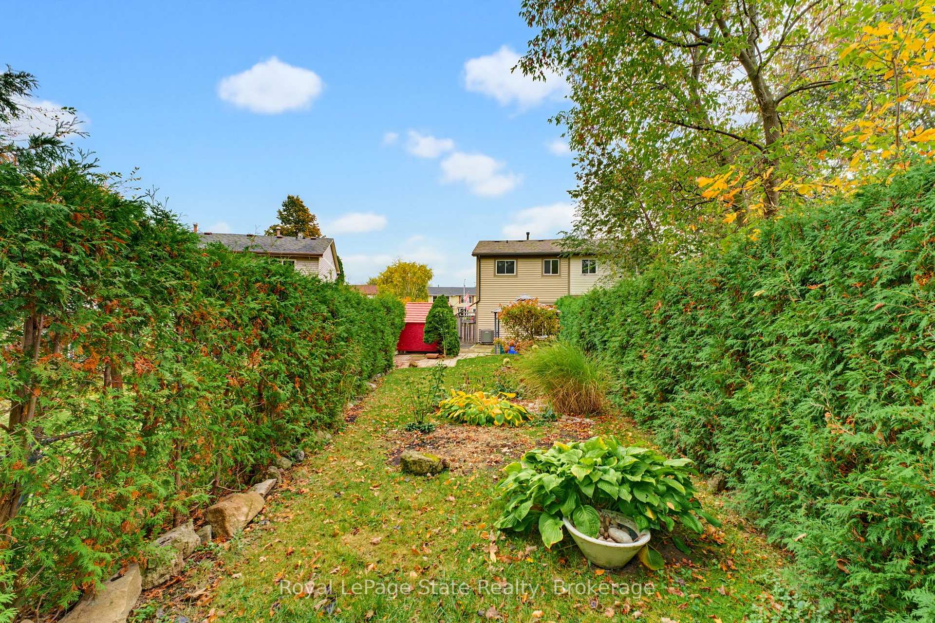 Photo 34 of 2324 Middlesmoor Crescent, Burlington, Brant Hills — HOMEH