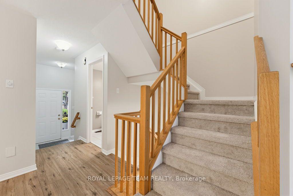 Photo 5 of 44 jackman Terrace, Ottawa, Kanata - Katimavik — HOMEH
