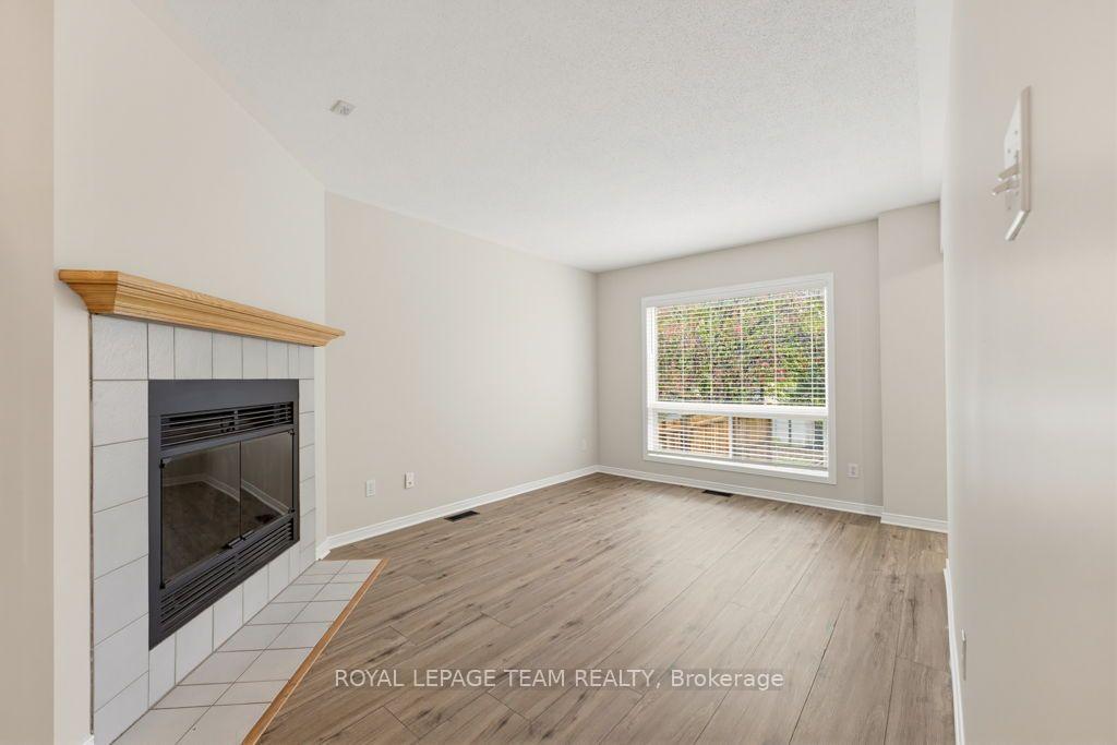 Photo 8 of 44 jackman Terrace, Ottawa, Kanata - Katimavik — HOMEH