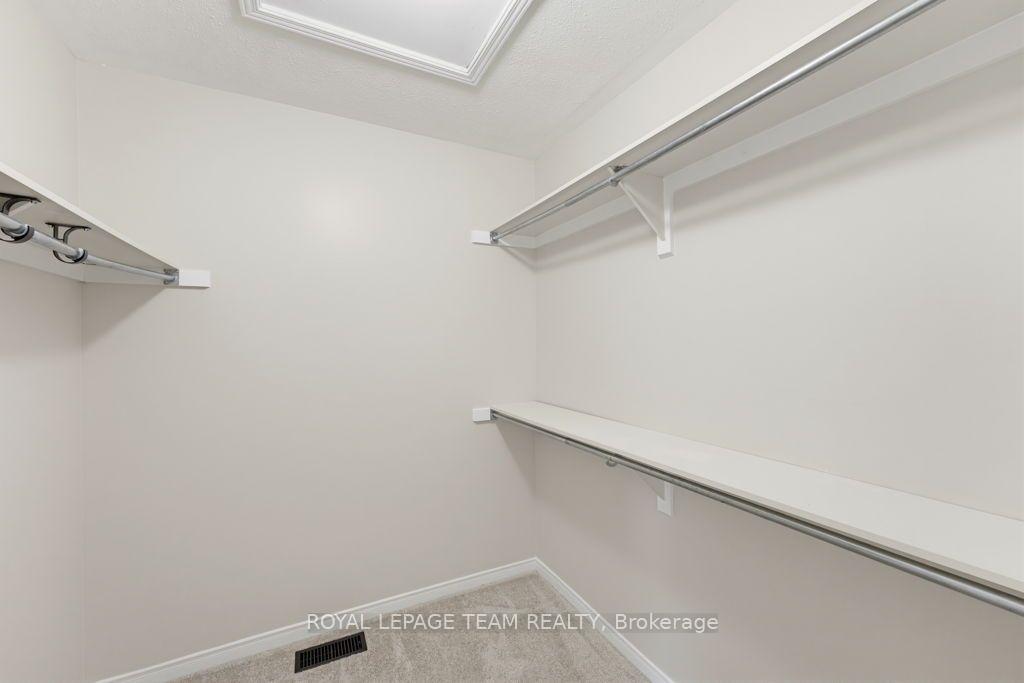 Photo 20 of 44 jackman Terrace, Ottawa, Kanata - Katimavik — HOMEH