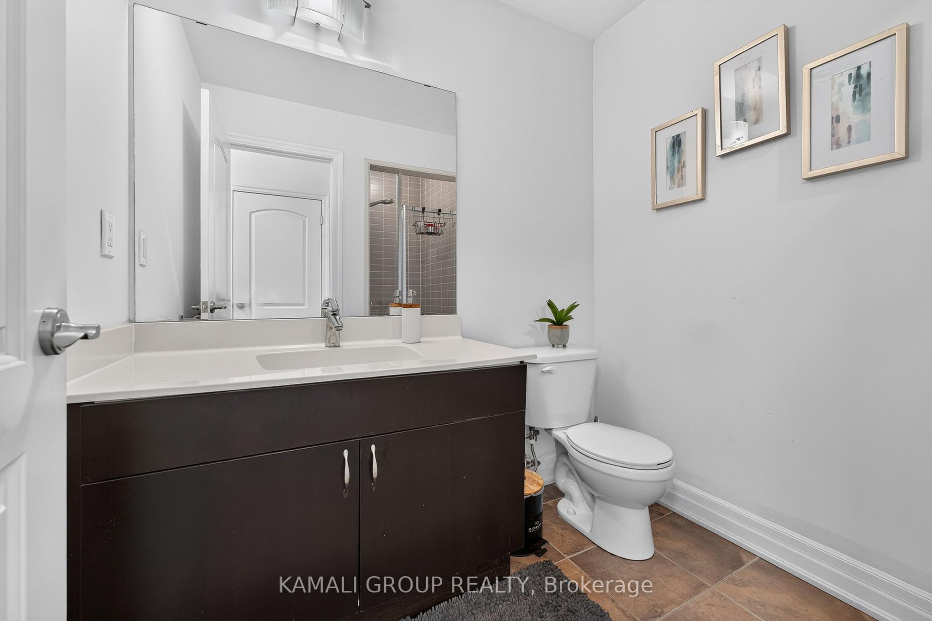Photo 6 of 39 Beverley Glen Boulevard, Vaughan, Beverley Glen — HOMEH