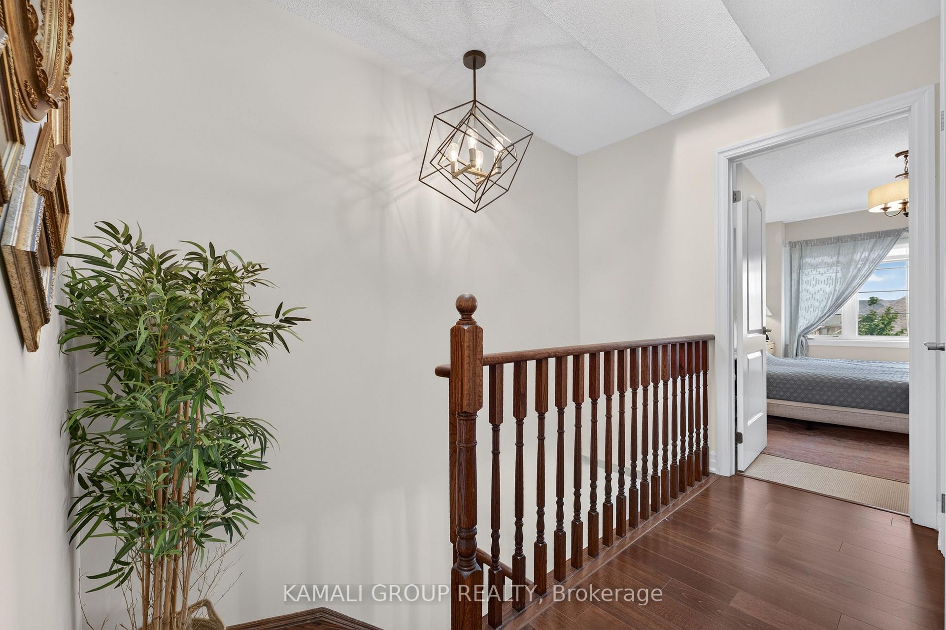 Photo 26 of 39 Beverley Glen Boulevard, Vaughan, Beverley Glen — HOMEH