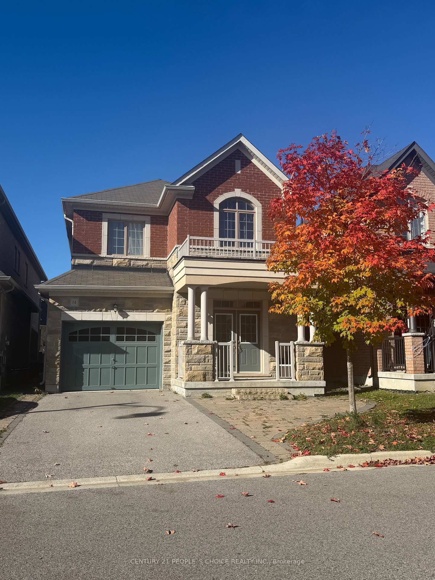 Photo 5 of 14 Beechborough Crescent, East Gwillimbury, Sharon — HOMEH