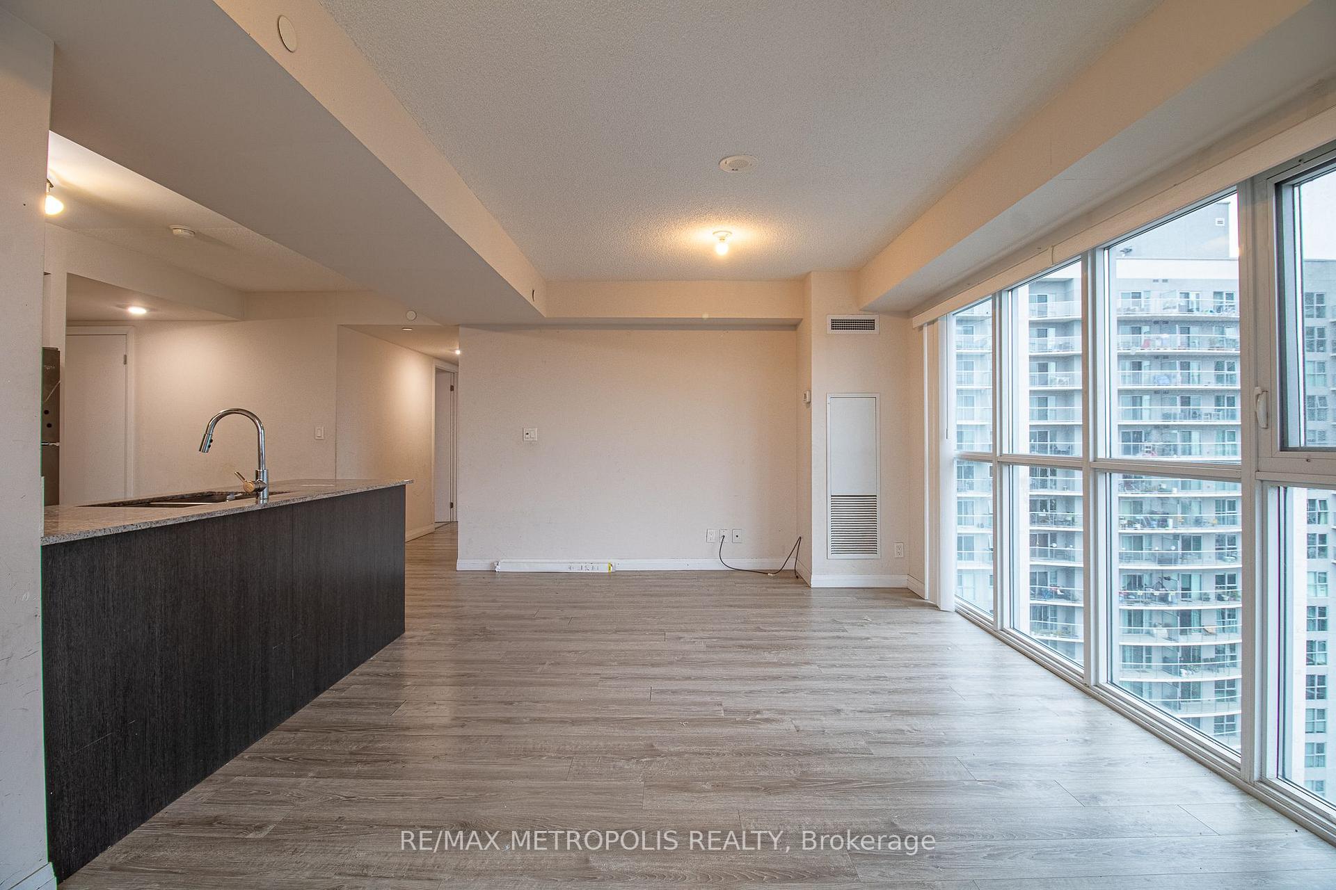 Photo 8 of Unit 1502, 2152 Lawrence Avenue E, Scarborough, Wexford-Maryvale — HOMEH
