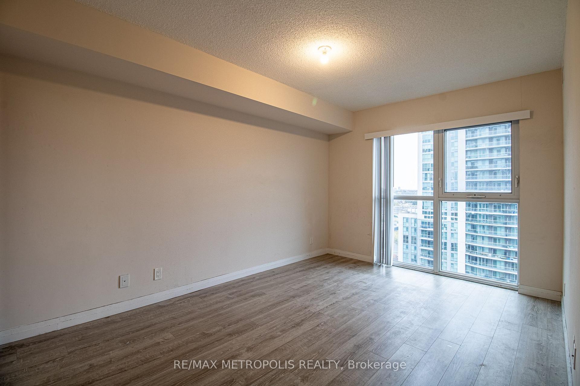 Photo 12 of Unit 1502, 2152 Lawrence Avenue E, Scarborough, Wexford-Maryvale — HOMEH