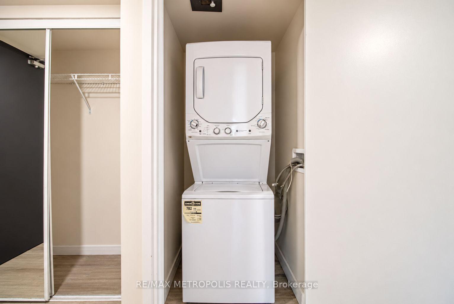 Photo 20 of Unit 1502, 2152 Lawrence Avenue E, Scarborough, Wexford-Maryvale — HOMEH