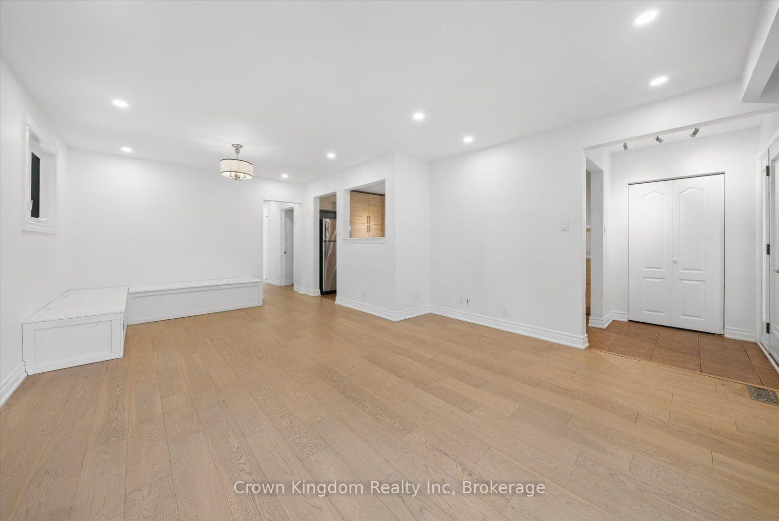 Photo 9 of Unit Main, 20 Lyncroft Drive, Scarborough, Guildwood — HOMEH