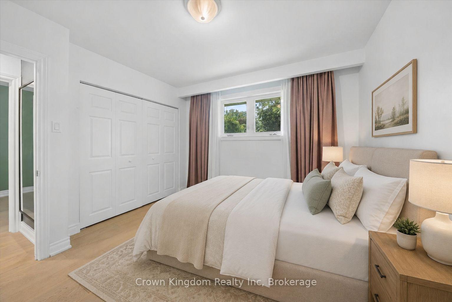 Photo 20 of Unit Main, 20 Lyncroft Drive, Scarborough, Guildwood — HOMEH