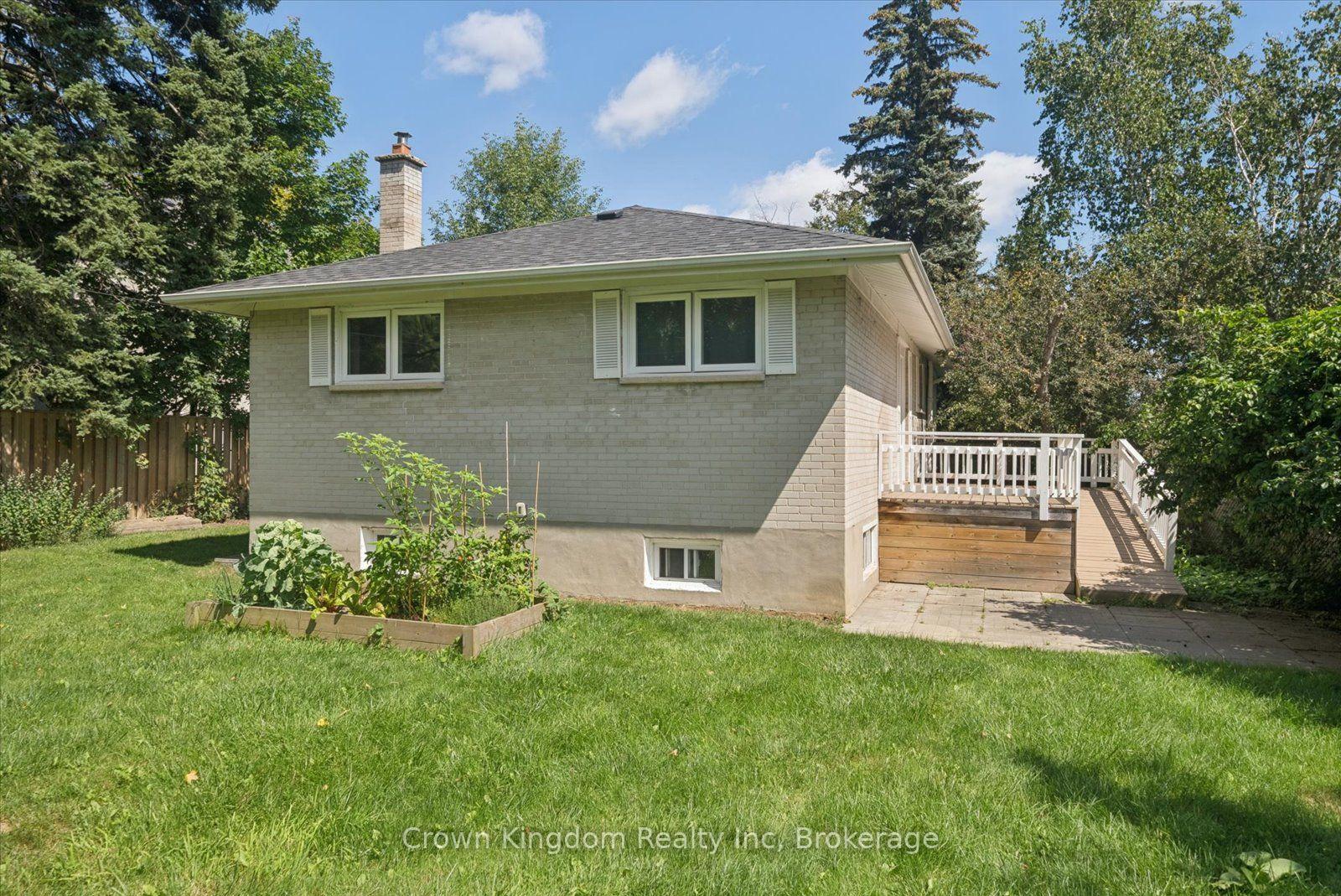 Photo 25 of Unit Main, 20 Lyncroft Drive, Scarborough, Guildwood — HOMEH