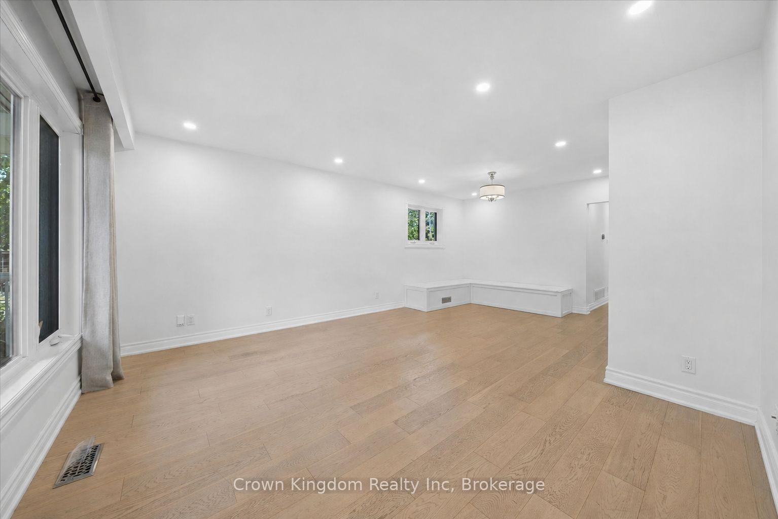 Photo 34 of Unit Main, 20 Lyncroft Drive, Scarborough, Guildwood — HOMEH