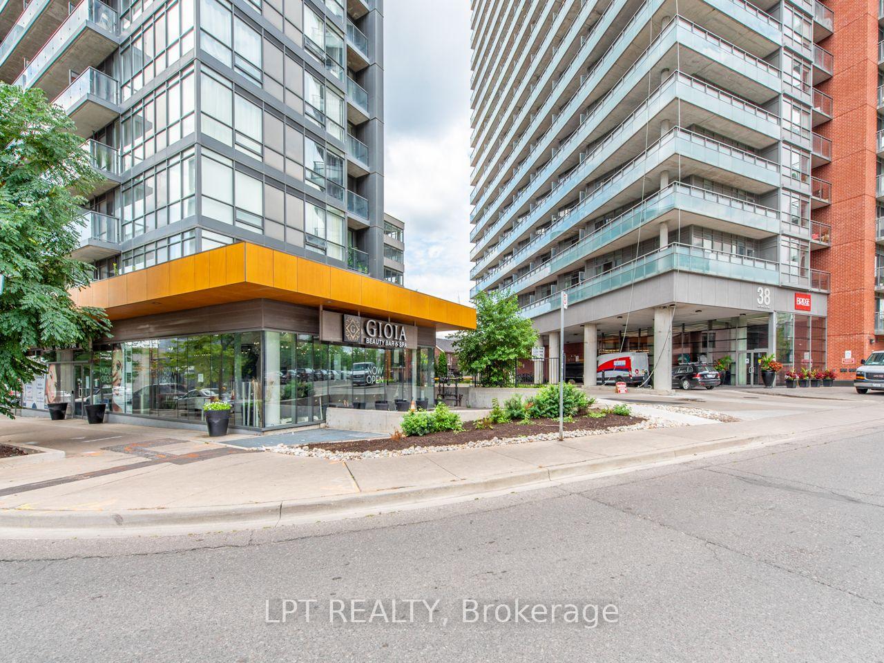 Photo 2 of Unit 420, 38 Joe Shuster Way, Toronto, South Parkdale — HOMEH