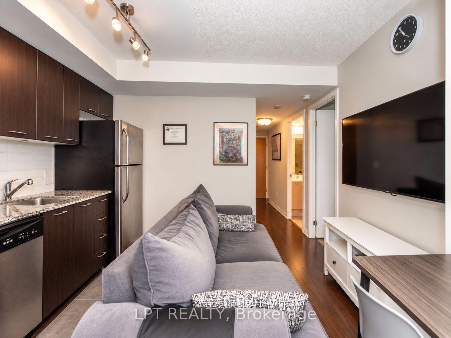 Photo 8 of Unit 420, 38 Joe Shuster Way, Toronto, South Parkdale — HOMEH