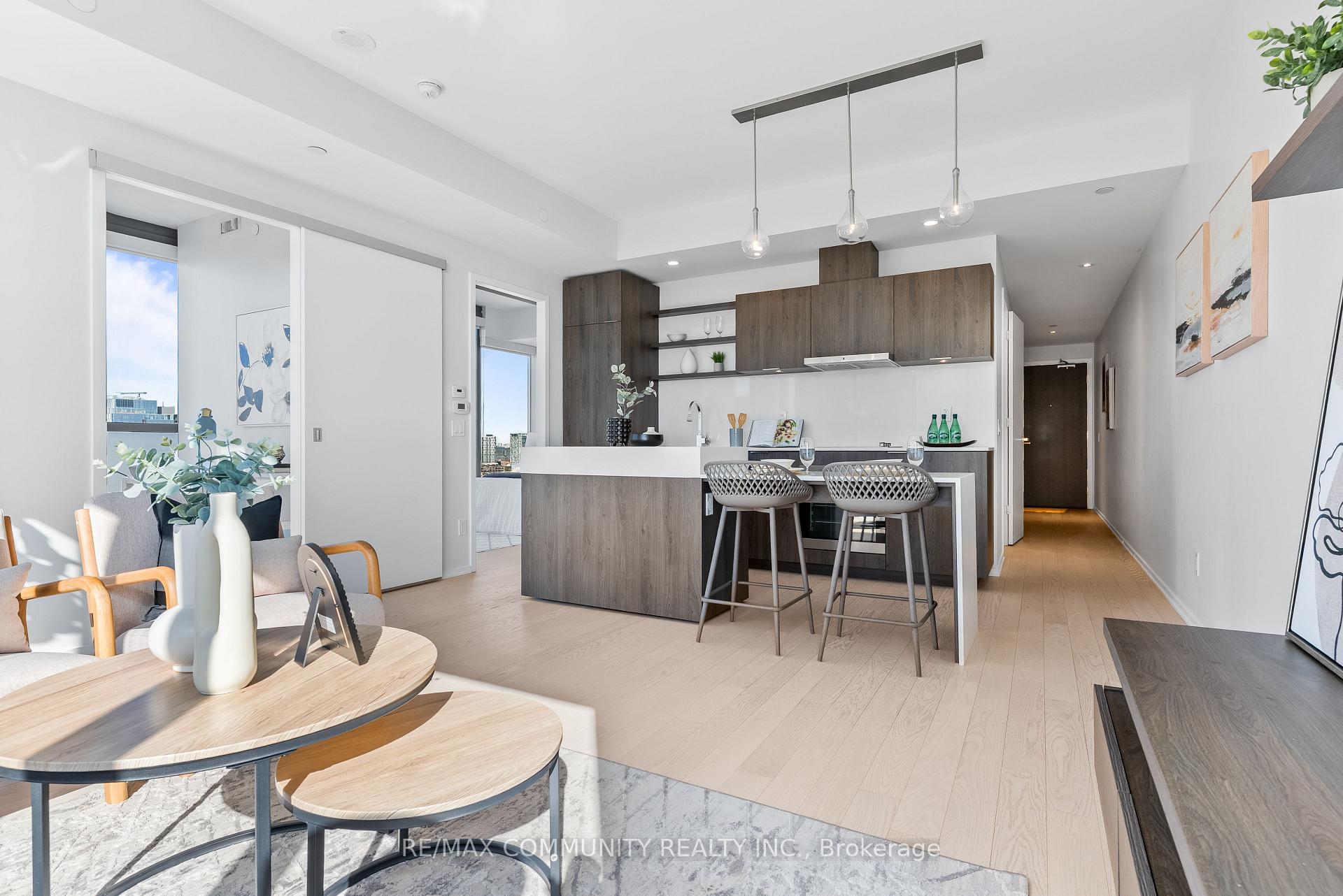 Photo 13 of Unit 2102, 16 Bonnycastle Street, Toronto, Waterfront Communities — HOMEH