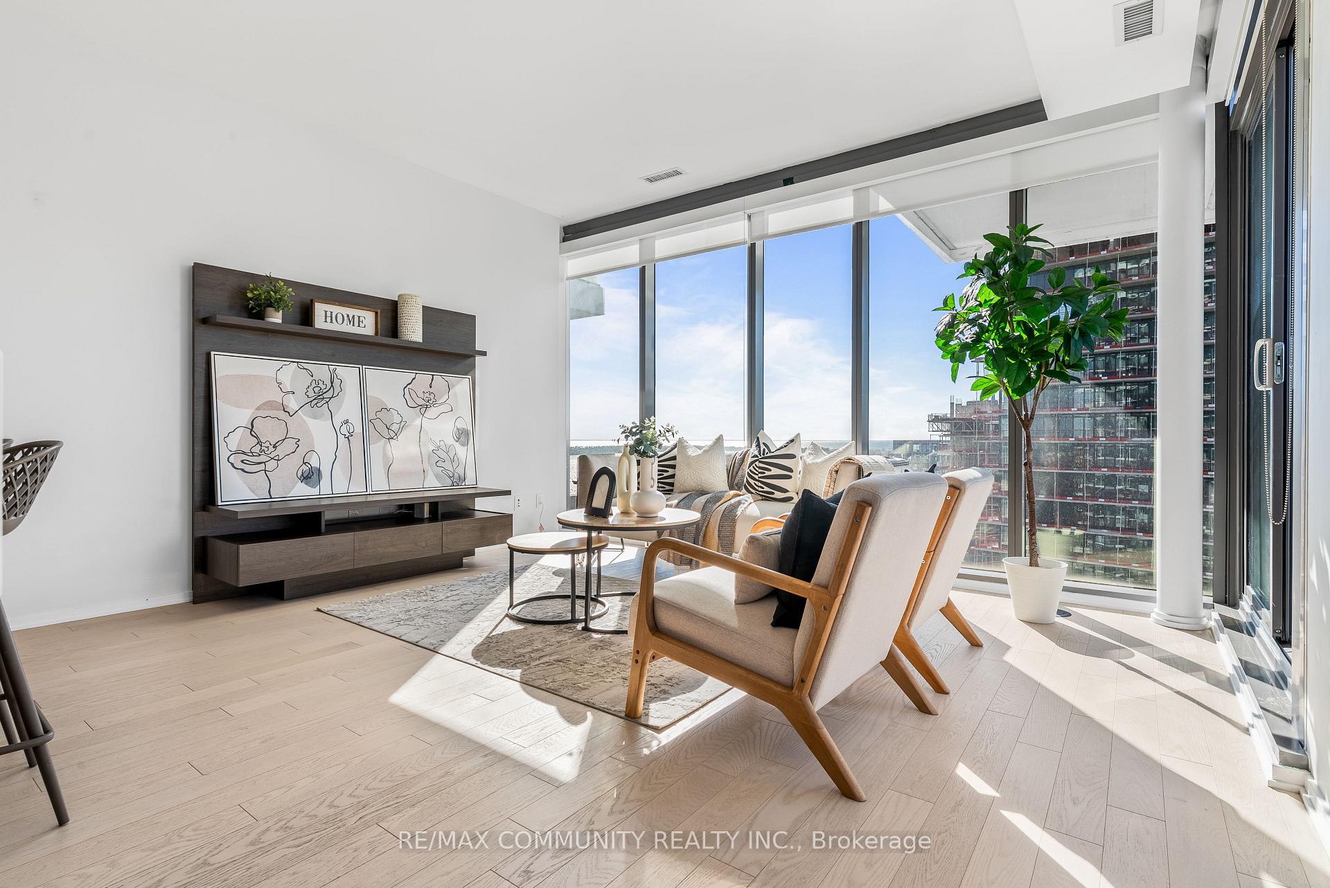 Photo 15 of Unit 2102, 16 Bonnycastle Street, Toronto, Waterfront Communities — HOMEH