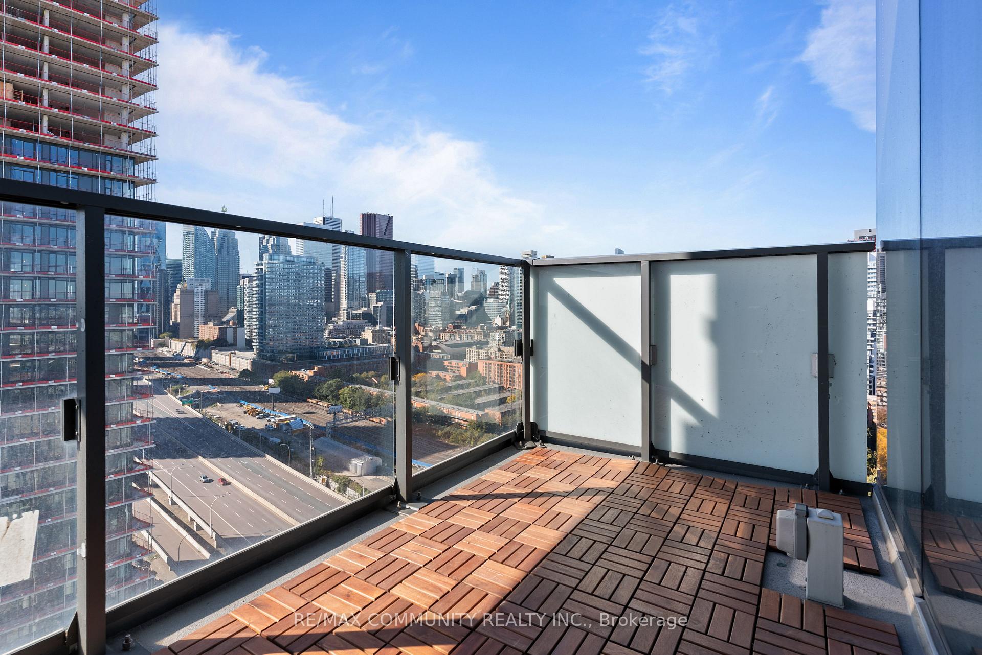 Photo 32 of Unit 2102, 16 Bonnycastle Street, Toronto, Waterfront Communities — HOMEH