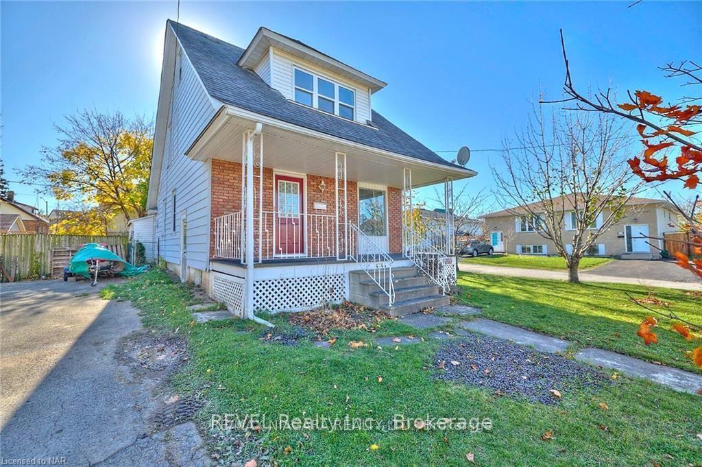 Photo 1 of 4744 Jepson Street, Niagara Falls, Downtown — HOMEH