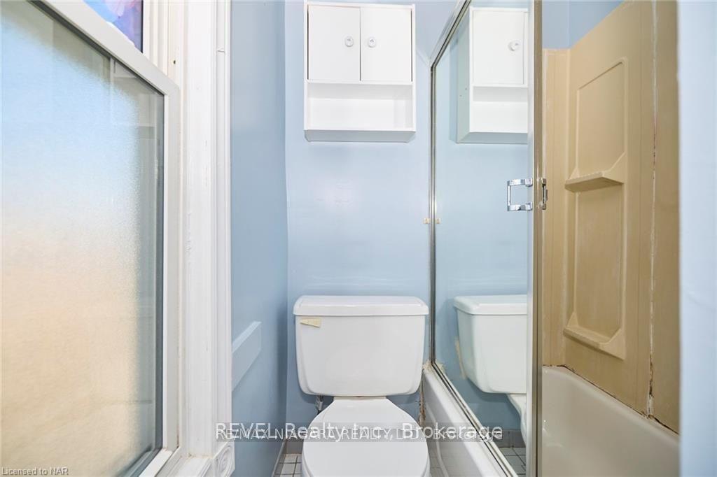 Photo 12 of 4744 Jepson Street, Niagara Falls, Downtown — HOMEH