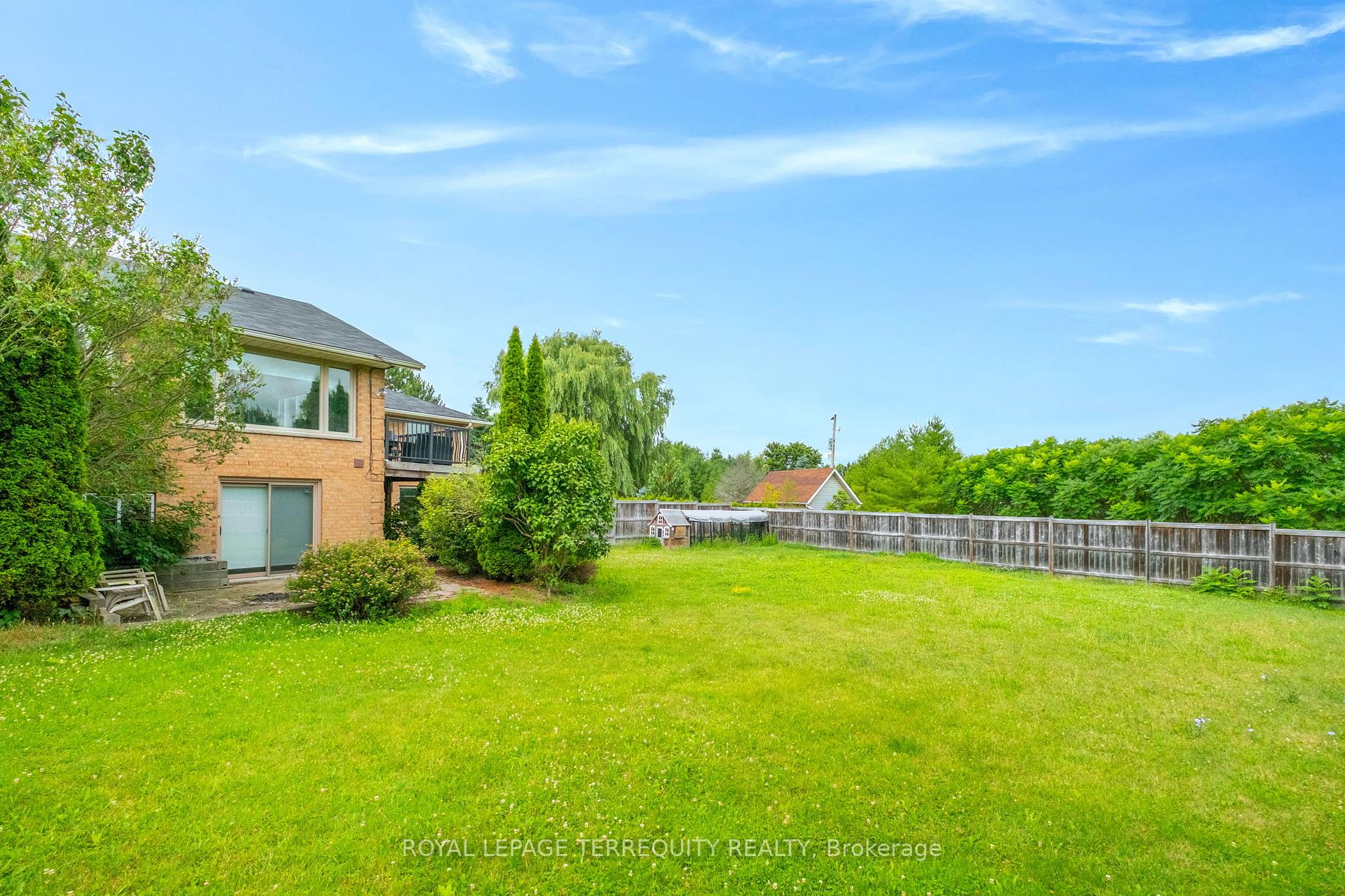 Photo 41 of 1041 15 Side Road, New Tecumseth, Rural New Tecumseth — HOMEH
