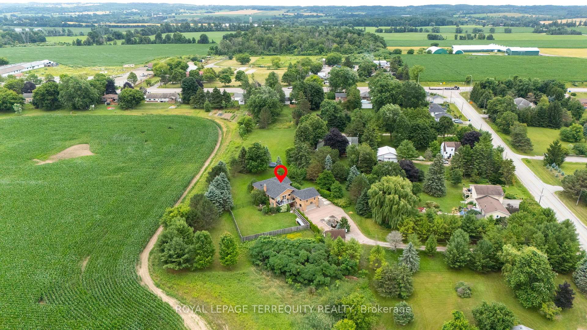 Photo 45 of 1041 15 Side Road, New Tecumseth, Rural New Tecumseth — HOMEH