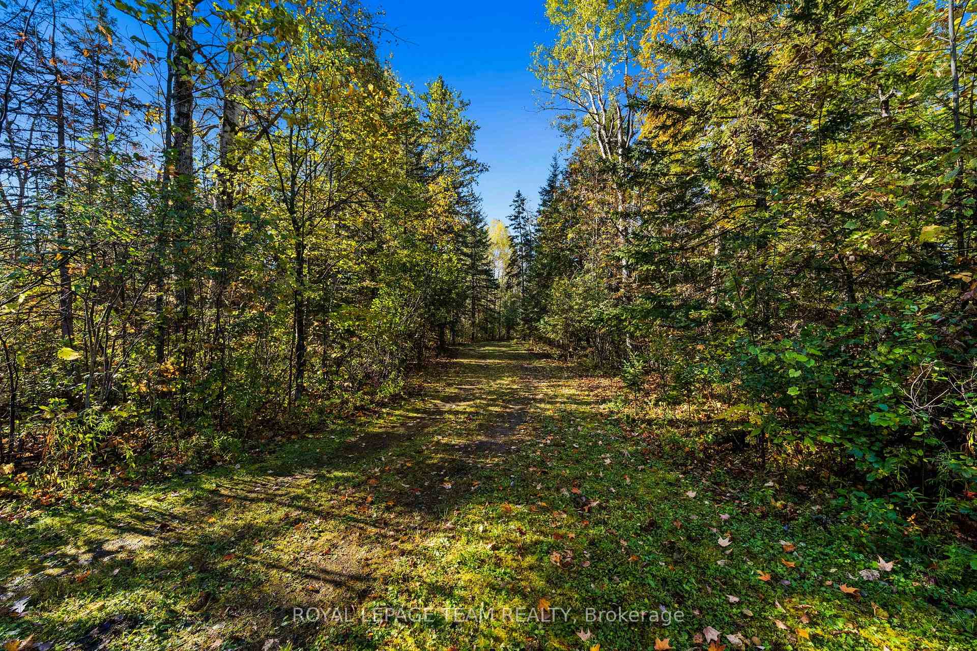 Photo 18 of 1861 Bearhill Road, Ottawa, Huntley Ward (North West) — HOMEH