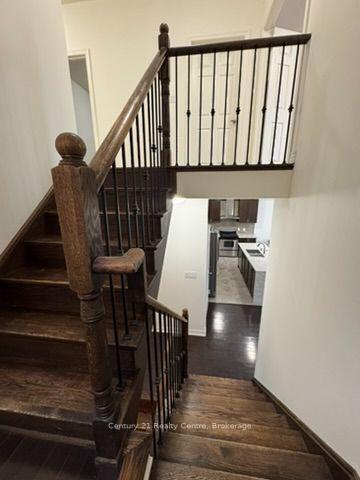 Photo 15 of 355 Royal West Drive W, Brampton, Credit Valley — HOMEH