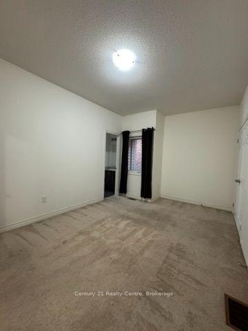 Photo 33 of 355 Royal West Drive W, Brampton, Credit Valley — HOMEH