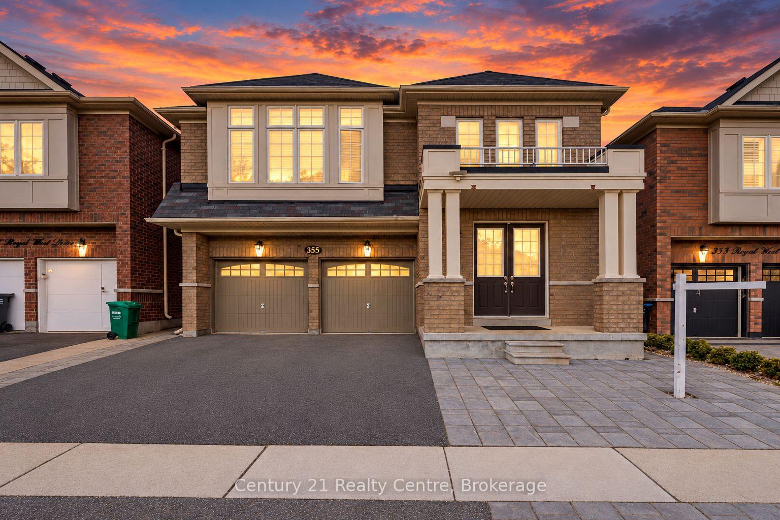 Photo 6 of 355 Royal West Drive W, Brampton, Credit Valley — HOMEH