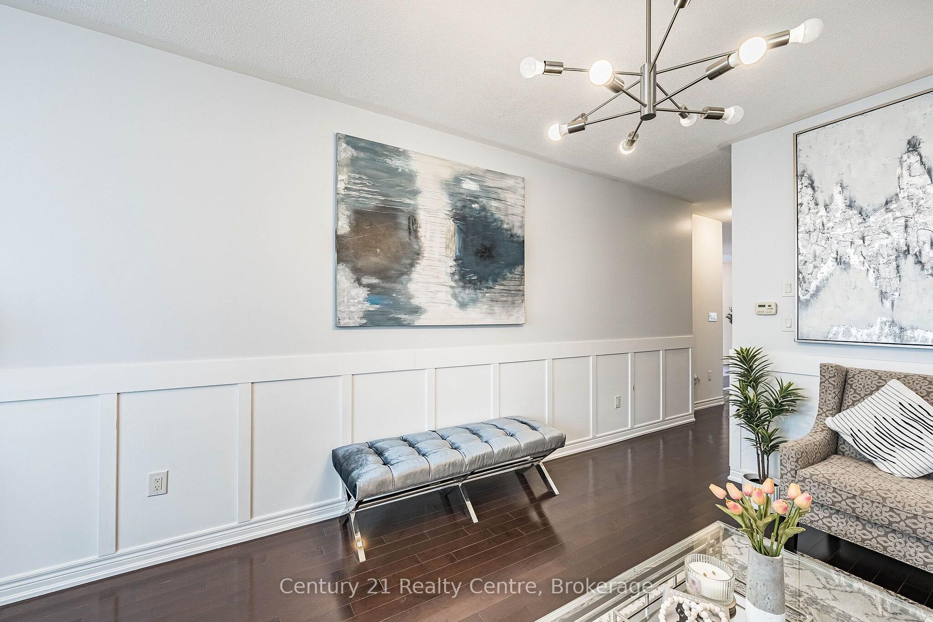 Photo 16 of 355 Royal West Drive W, Brampton, Credit Valley — HOMEH