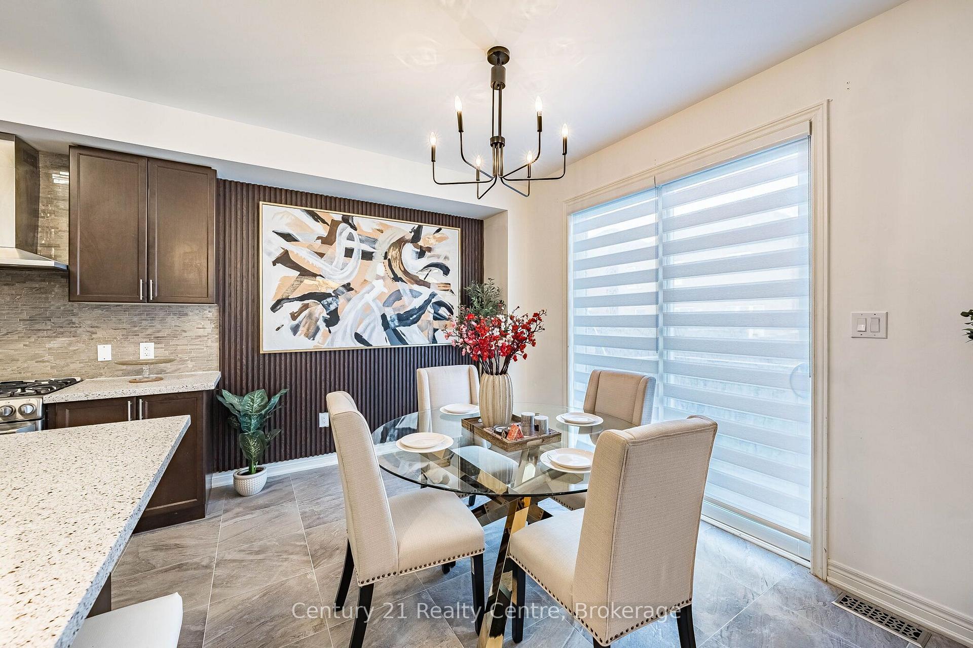 Photo 32 of 355 Royal West Drive W, Brampton, Credit Valley — HOMEH