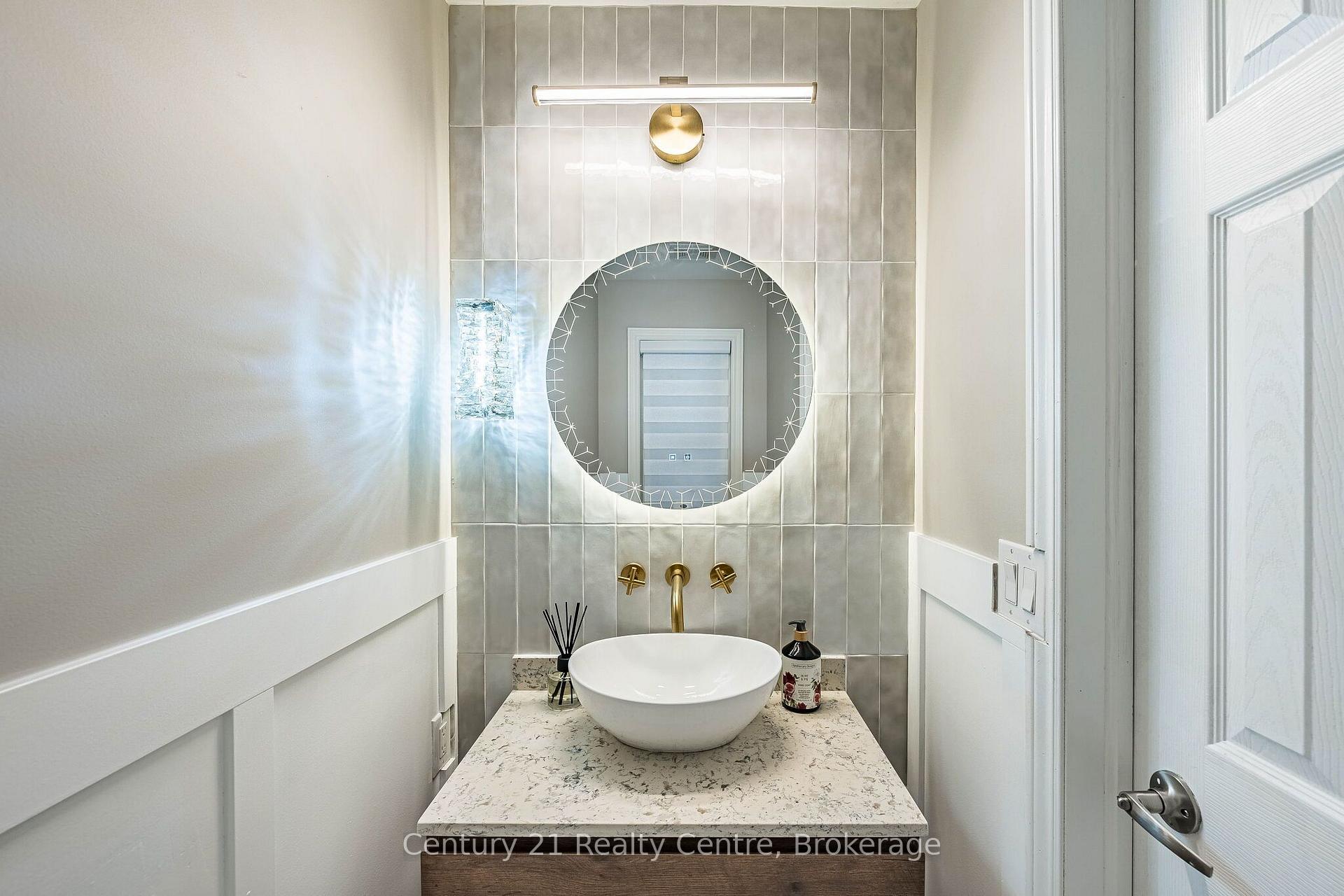 Photo 36 of 355 Royal West Drive W, Brampton, Credit Valley — HOMEH