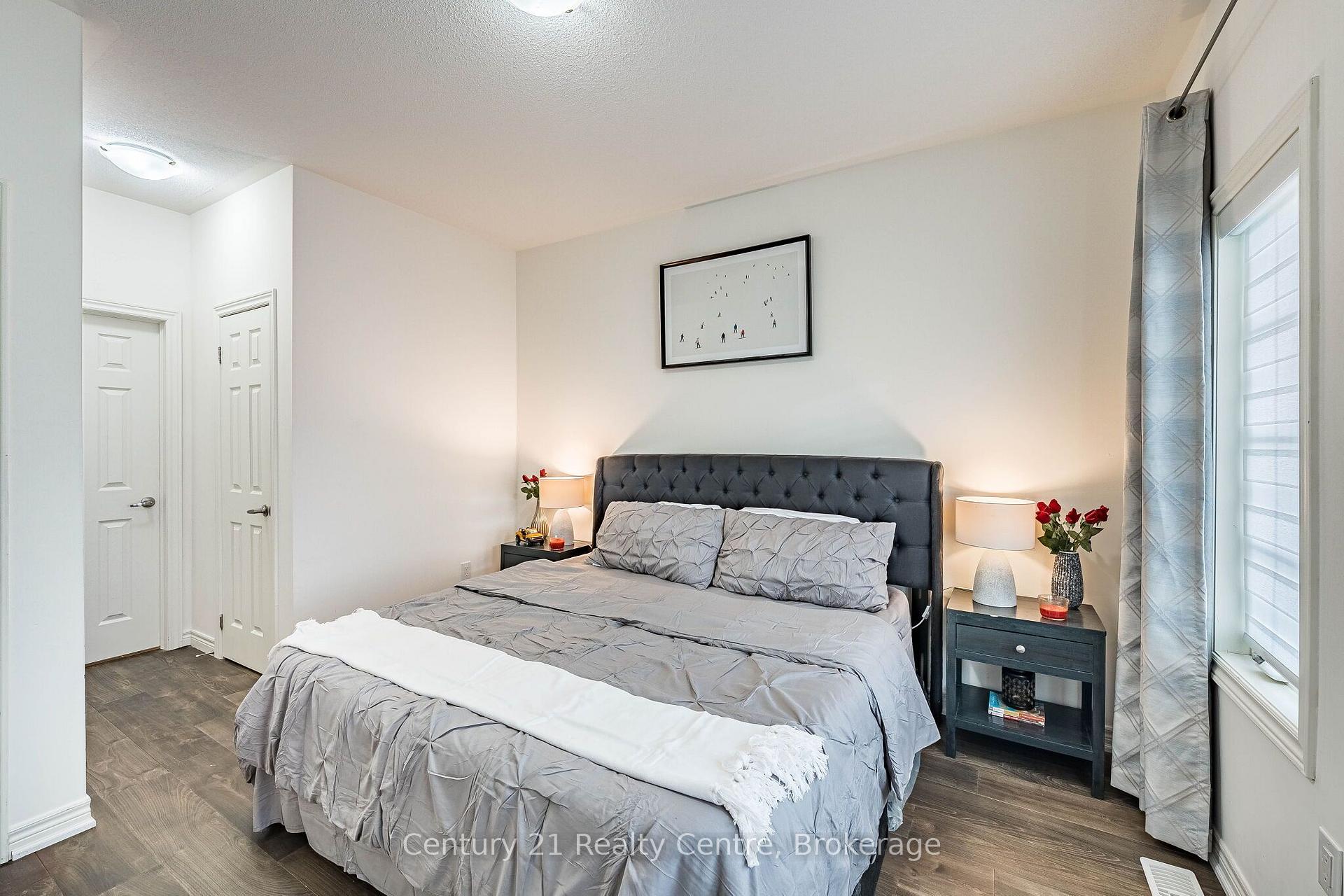 Photo 54 of 355 Royal West Drive W, Brampton, Credit Valley — HOMEH