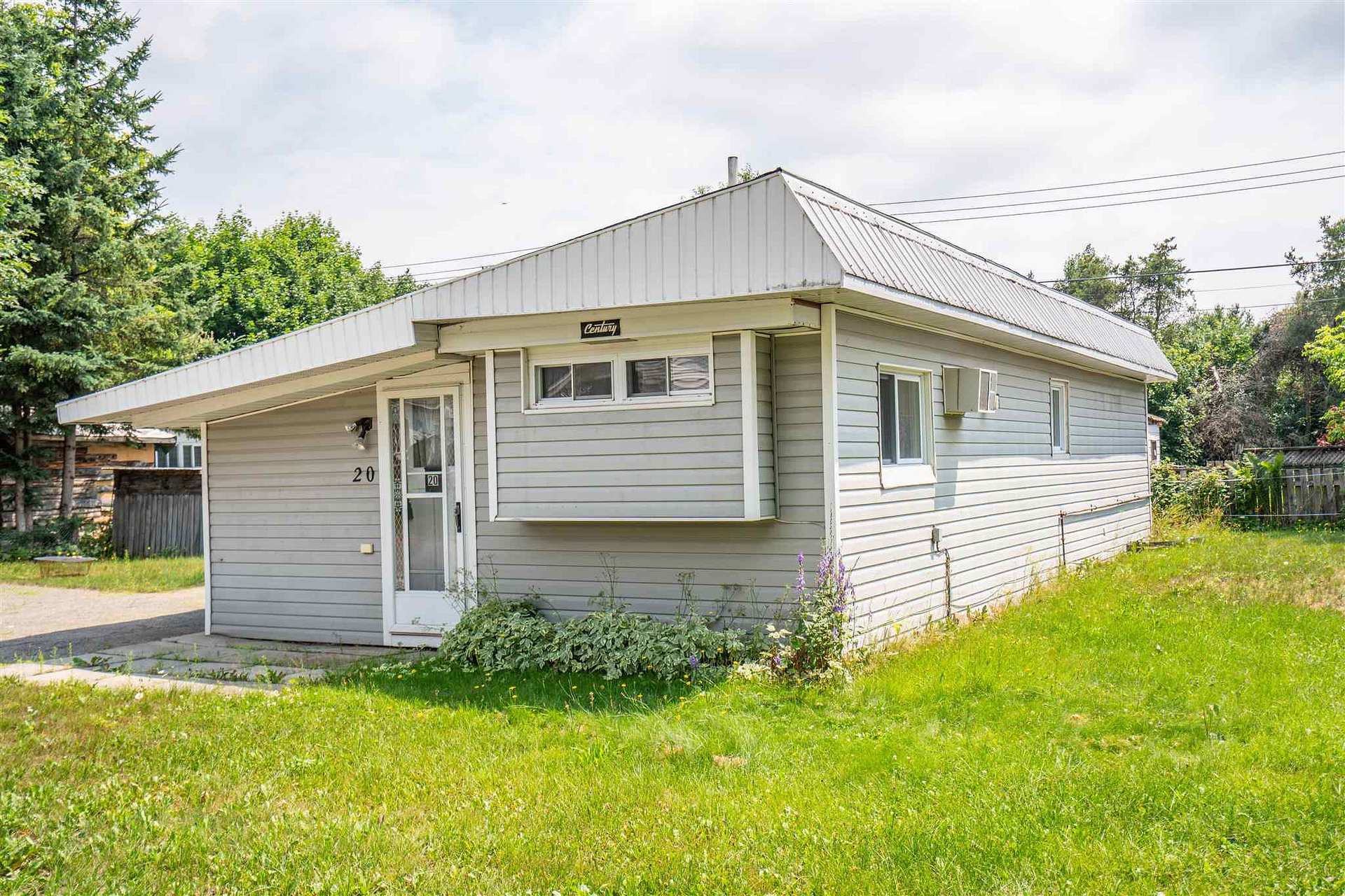 Front of 20-15 Fish Hatchery Road