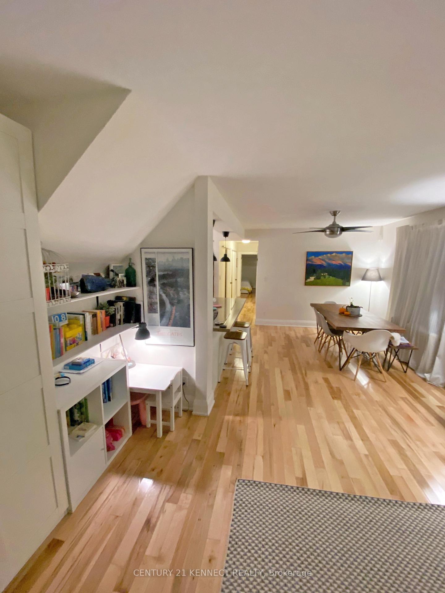 Photo 6 of Unit First Floor, 279 St Clair Avenue, Toronto, Rosedale-Moore Park — HOMEH