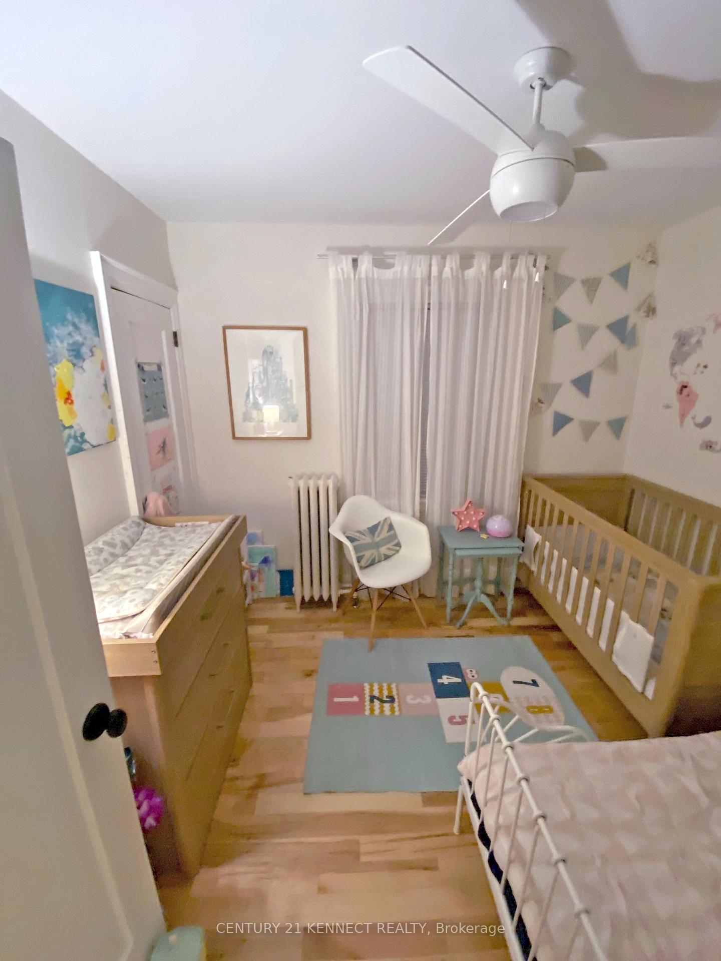 Photo 10 of Unit First Floor, 279 St Clair Avenue, Toronto, Rosedale-Moore Park — HOMEH