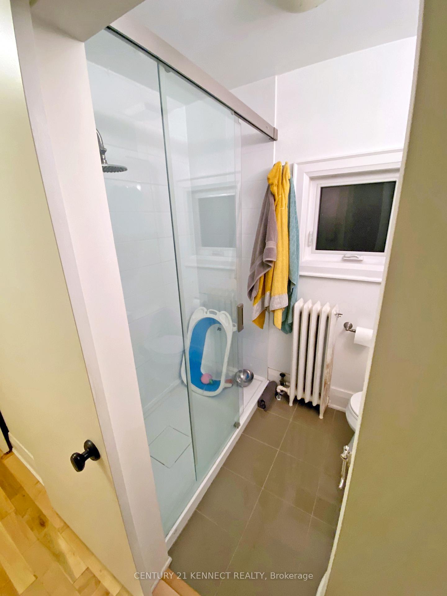 Photo 13 of Unit First Floor, 279 St Clair Avenue, Toronto, Rosedale-Moore Park — HOMEH