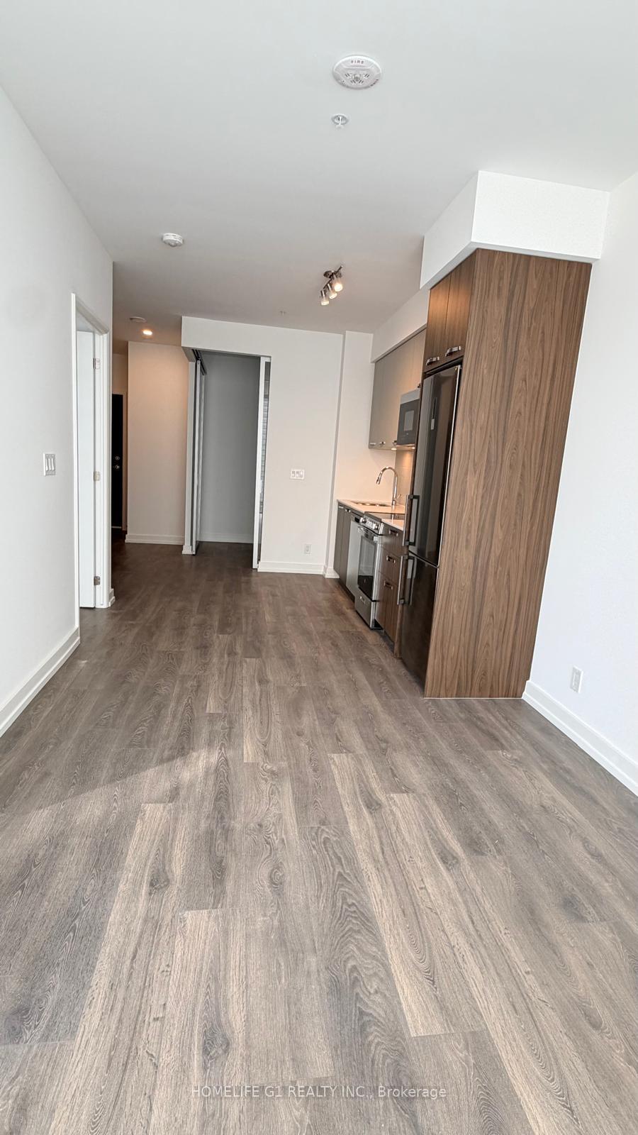 Photo 12 of 75 James Street S, Hamilton, Corktown — HOMEH