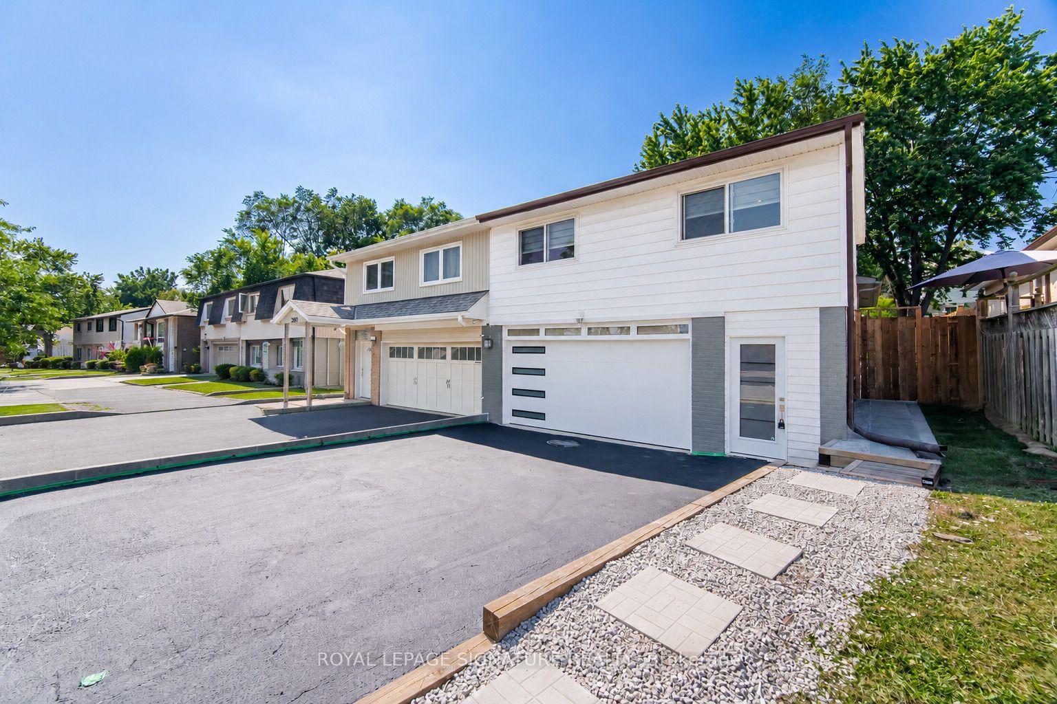 Photo 28 of 2599 Lundene Road, Mississauga, Clarkson — HOMEH
