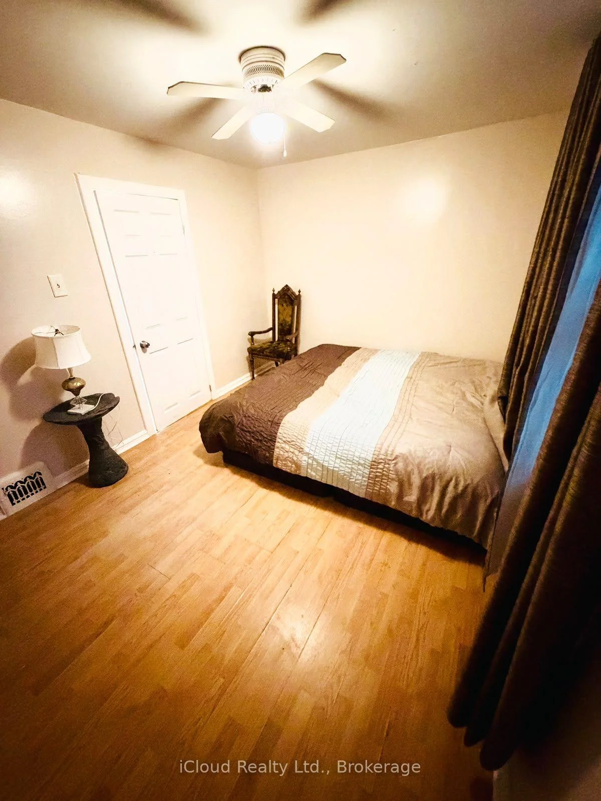 Photo 5 of Unit Main, 1176 Cannon Street E, Hamilton, Crown Point — HOMEH
