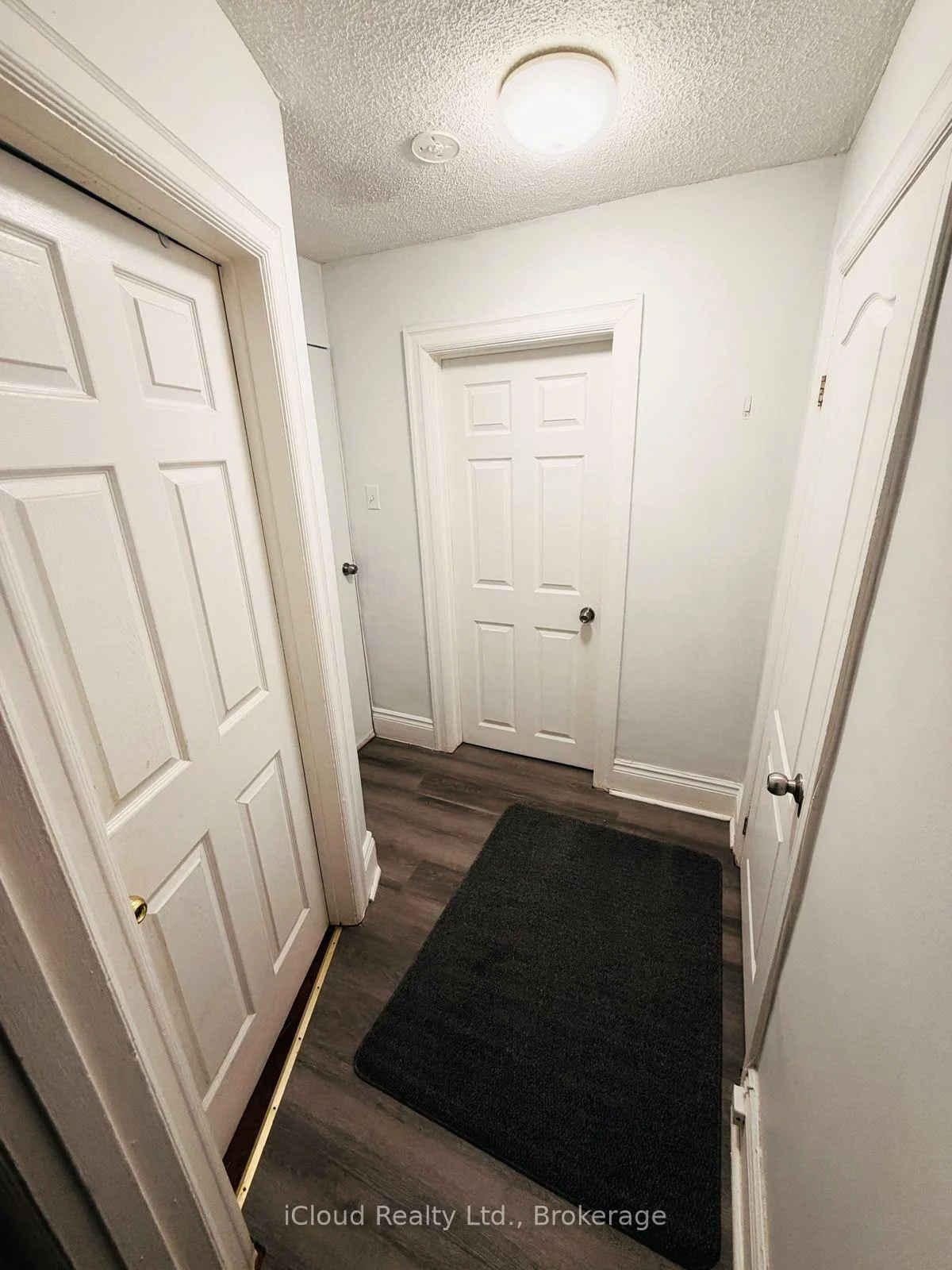 Photo 7 of Unit Main, 1176 Cannon Street E, Hamilton, Crown Point — HOMEH