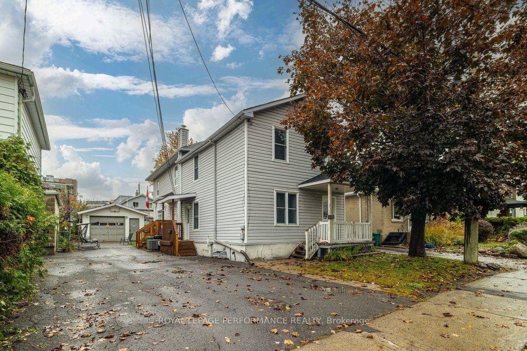 Photo of 137 Genest Street