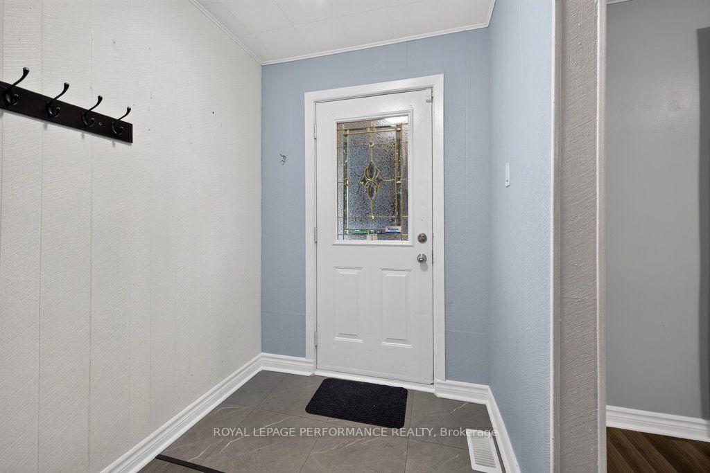 Photo 7 of 137 Genest Street, Ottawa, Vanier — HOMEH