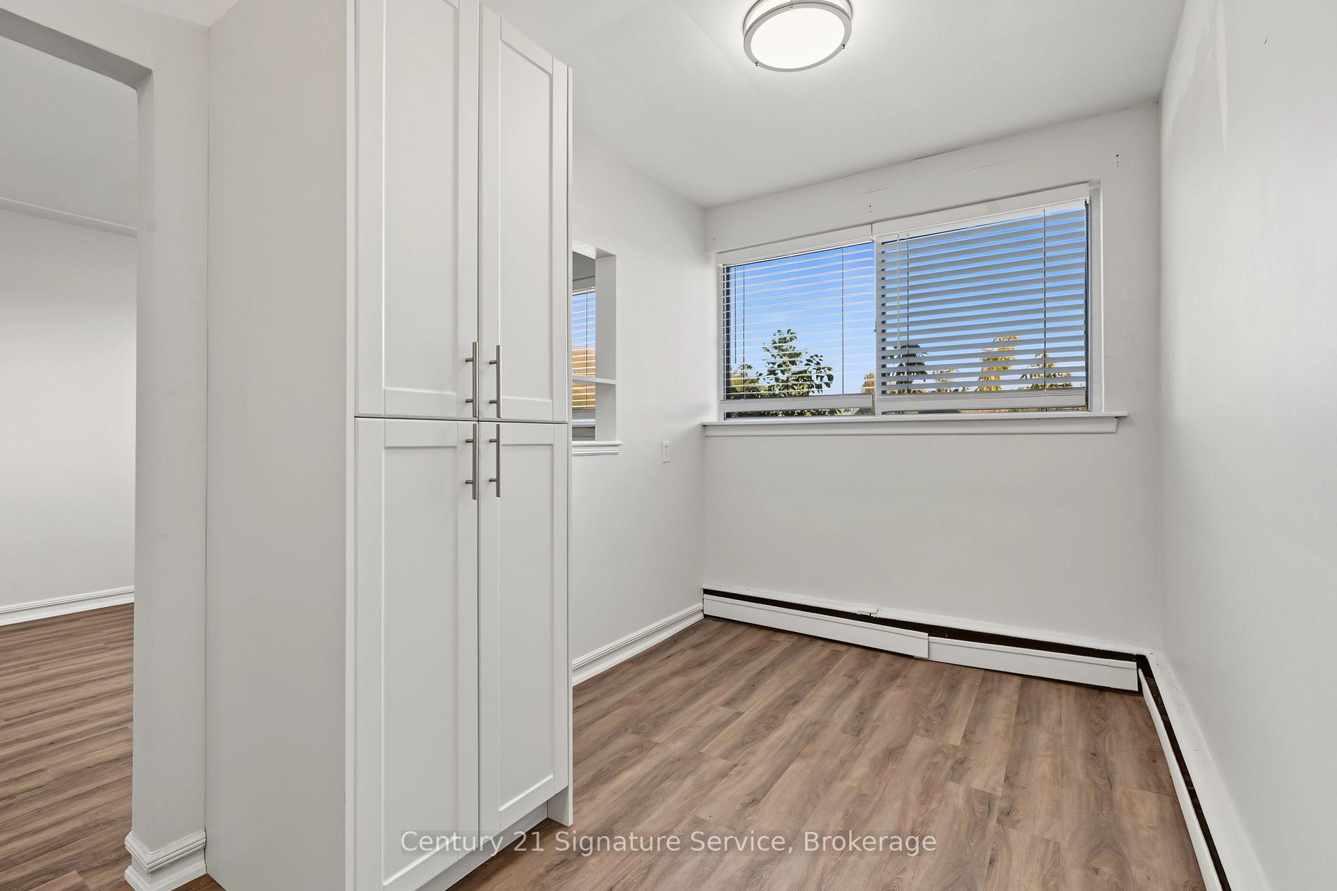 Photo 10 of 1254 Fennell Avenue E, Hamilton, Huntington — HOMEH