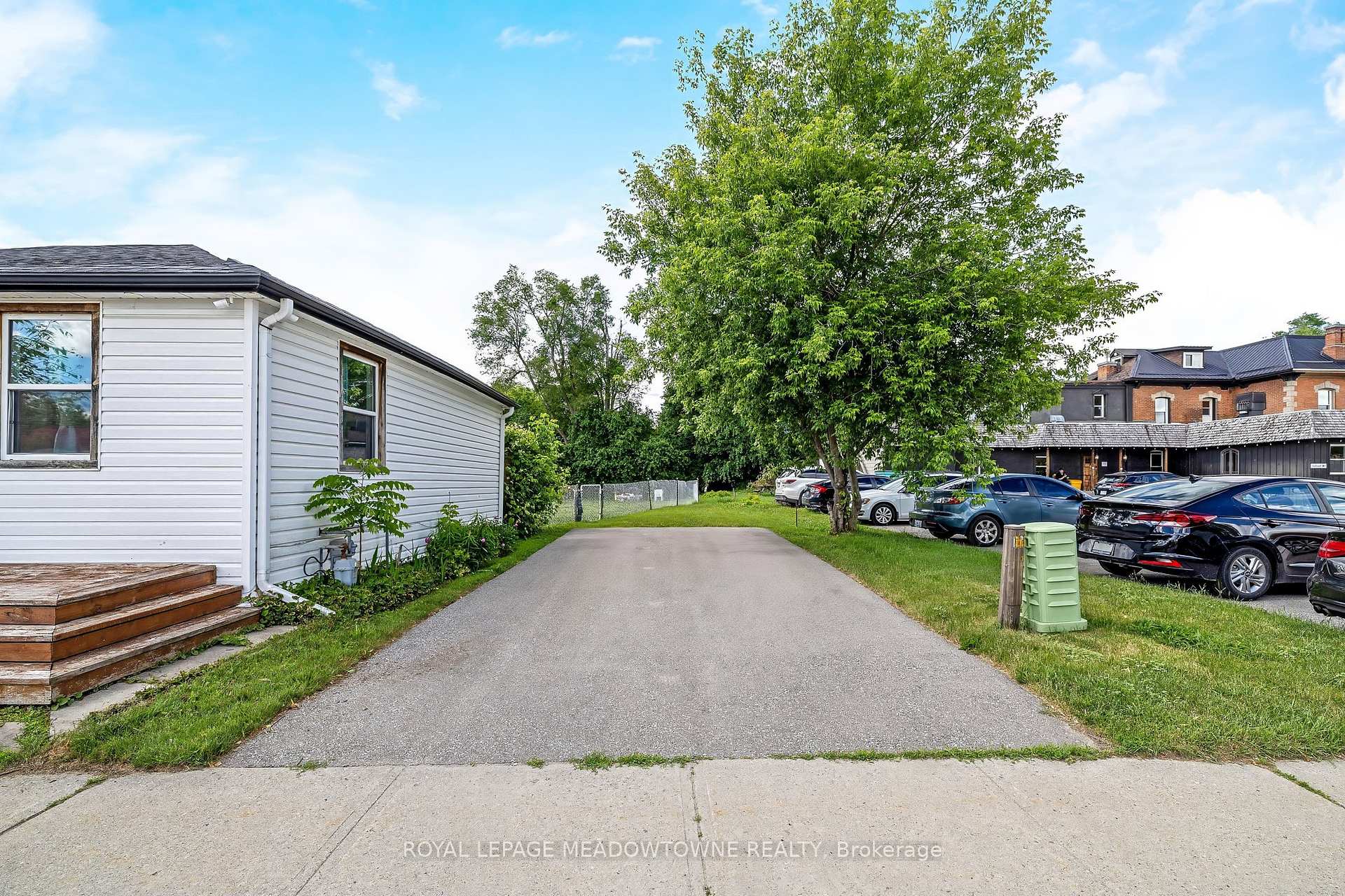 Photo 5 of 3 Church Boulevard, Erin — HOMEH