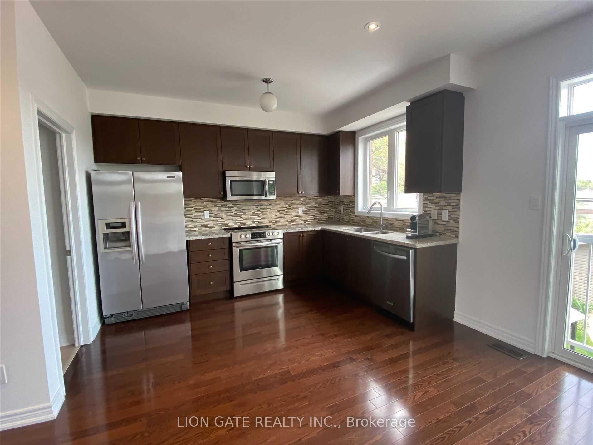 Photo 31 of 46 Rabbit Lane, Etobicoke, Eringate-Centennial-West Deane — HOMEH