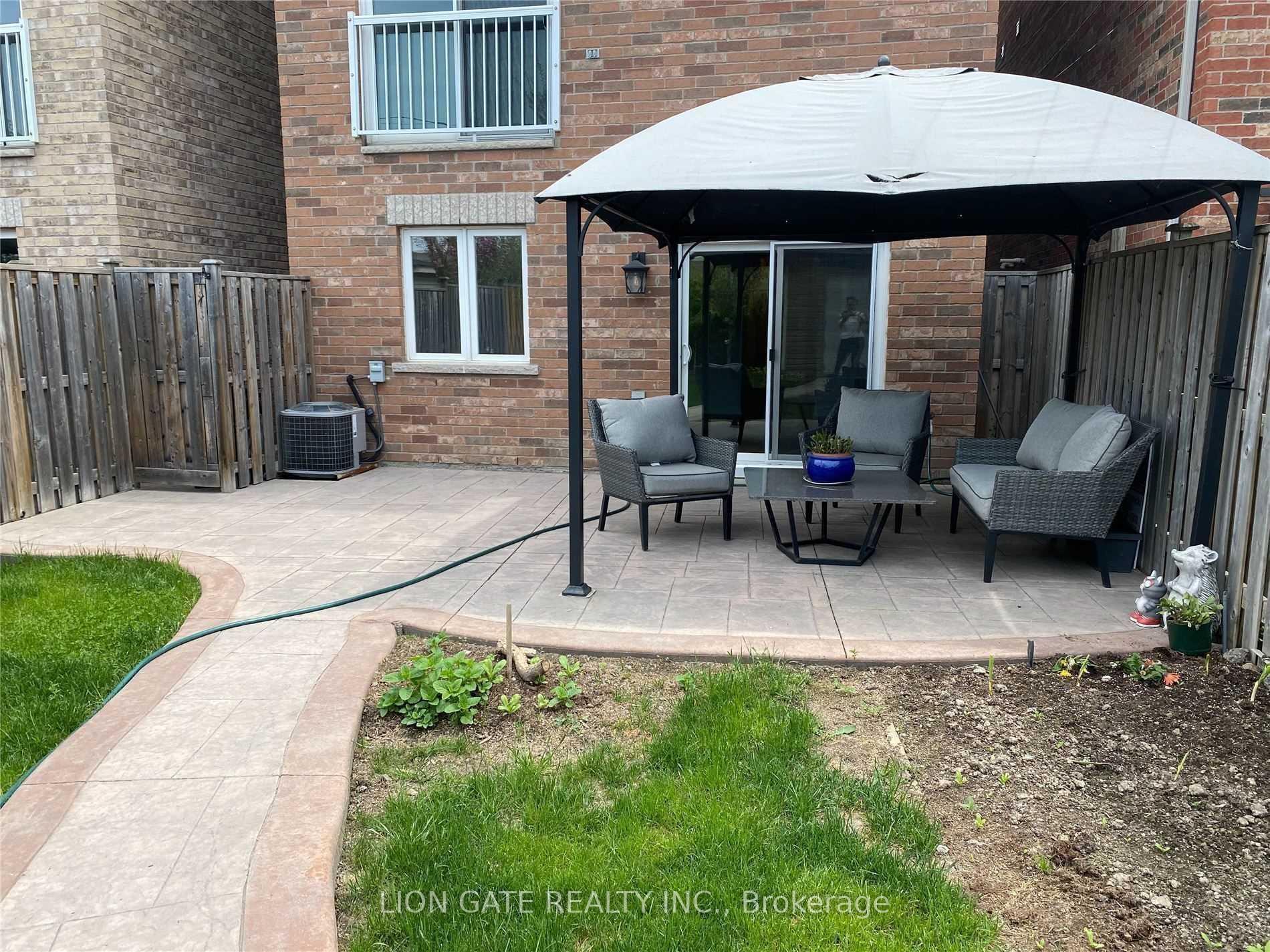 Photo 36 of 46 Rabbit Lane, Etobicoke, Eringate-Centennial-West Deane — HOMEH
