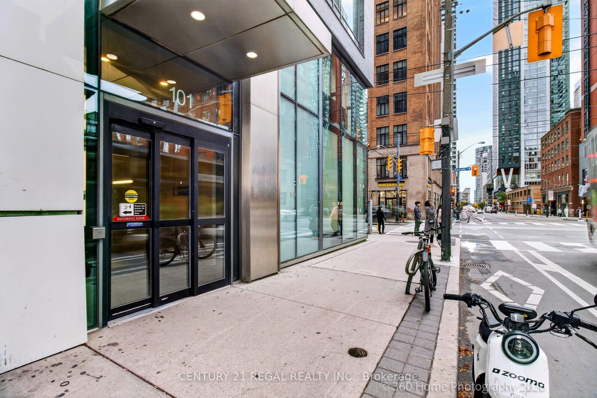 Photo 2 of Unit 2011, 101 Peter Street, Toronto, Waterfront Communities — HOMEH
