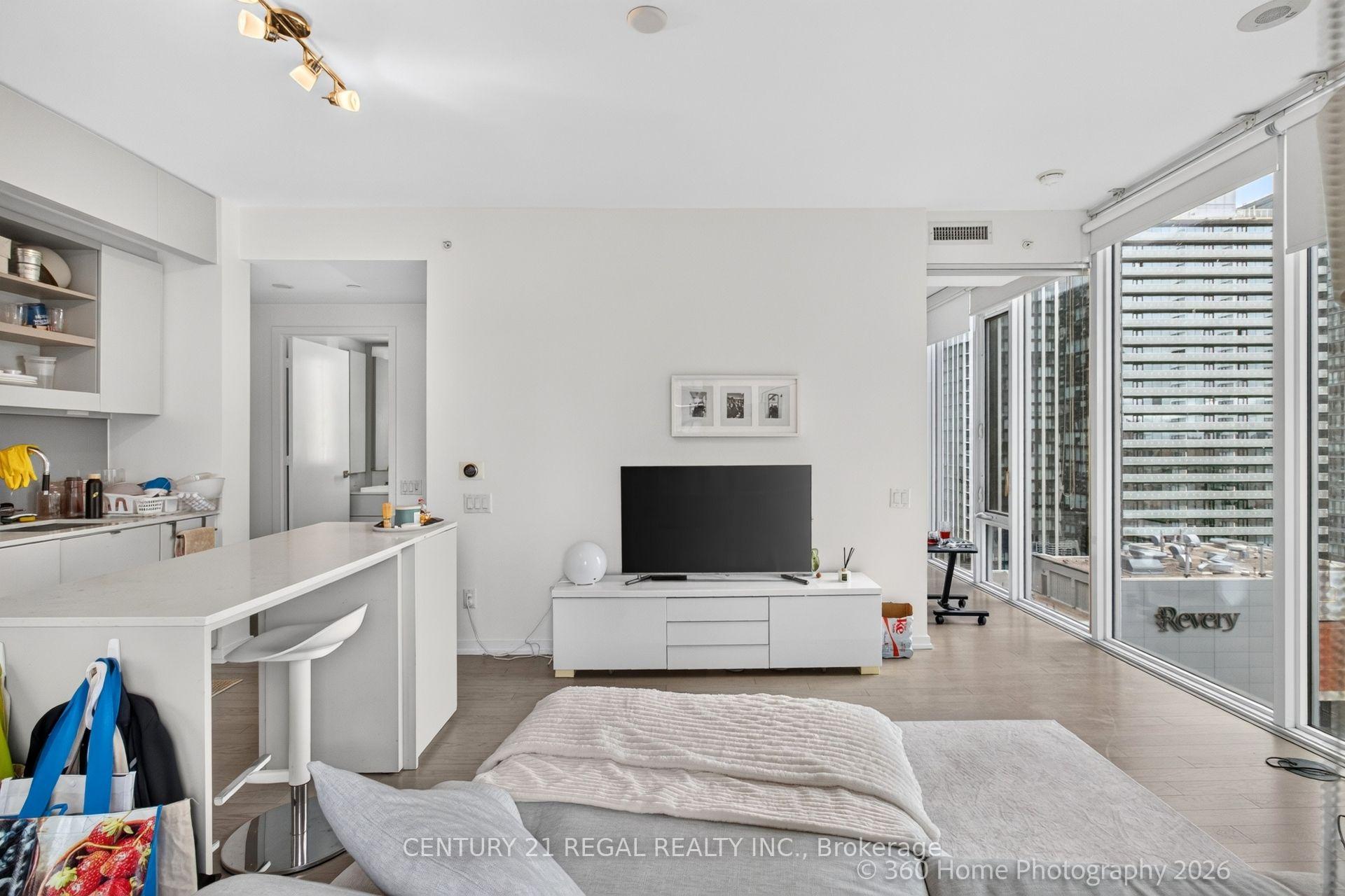 Photo 12 of Unit 2011, 101 Peter Street, Toronto, Waterfront Communities — HOMEH