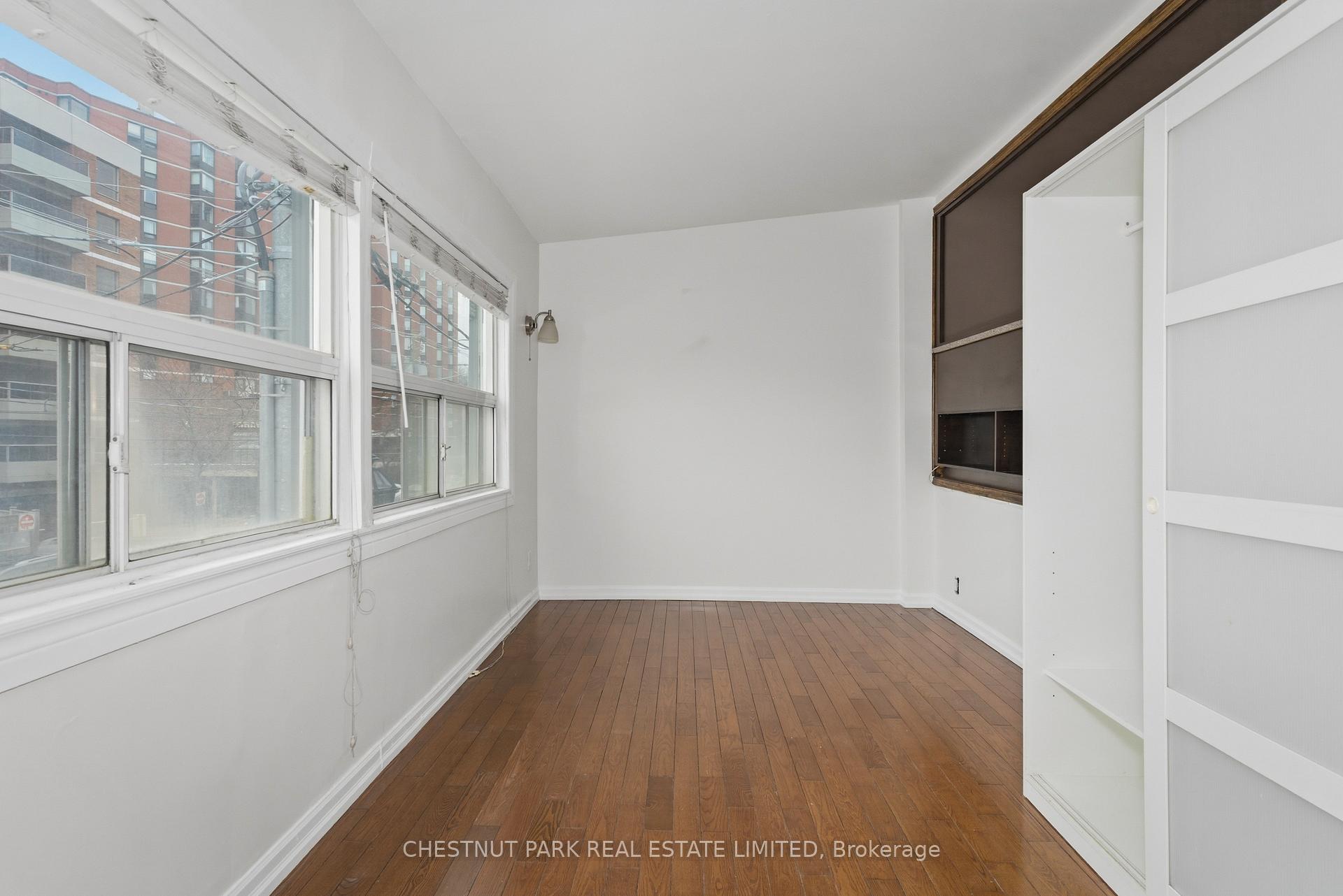 Photo 21 of 41 Roncesvalles Avenue, Toronto, Roncesvalles — HOMEH