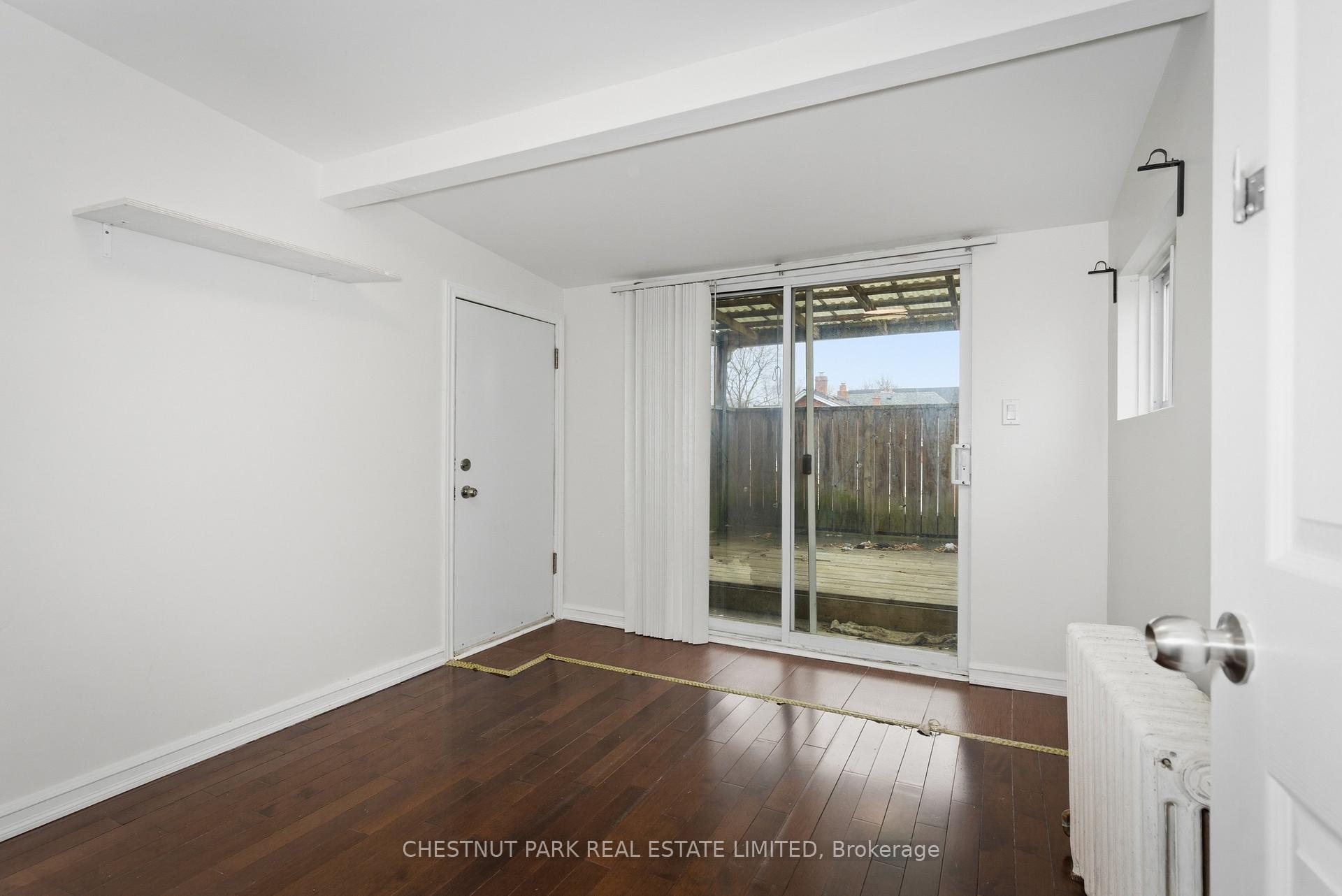 Photo 23 of 41 Roncesvalles Avenue, Toronto, Roncesvalles — HOMEH